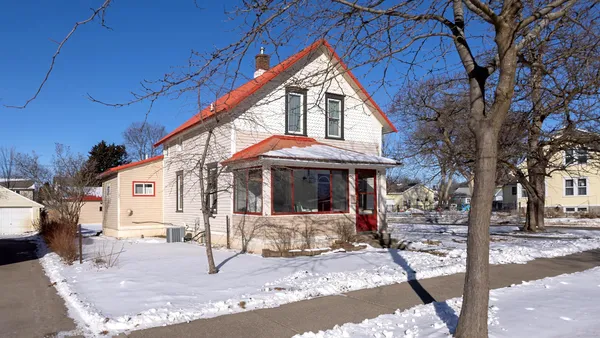 $295,000 | 701 Wilson Street, Winona, MN 55987