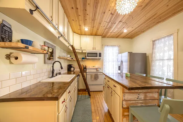 $295,000 | 701 Wilson Street, Winona, MN 55987