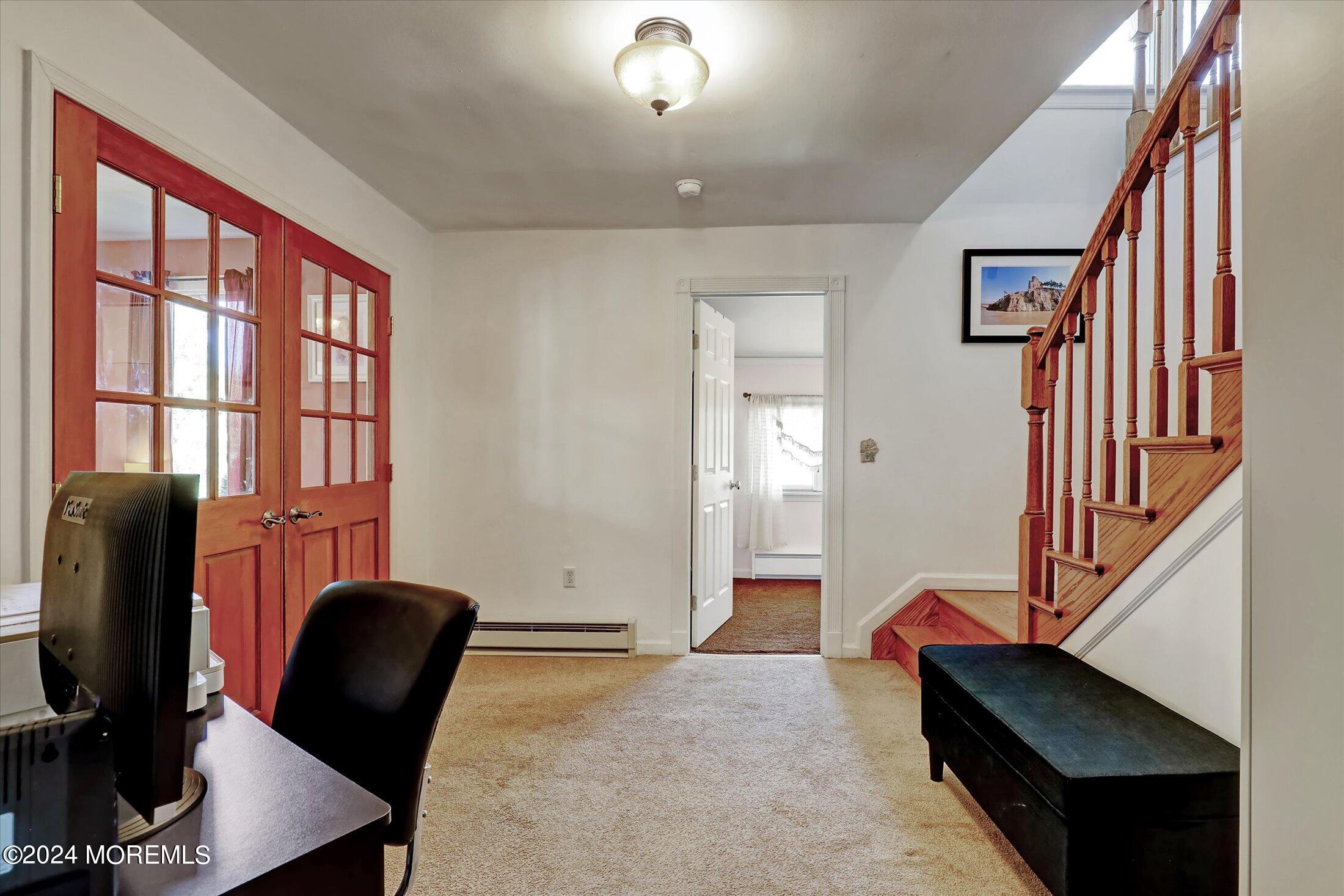 710 Freehold Road Jackson, NJ 08527 - Photo 17 of 46 11-Living Room