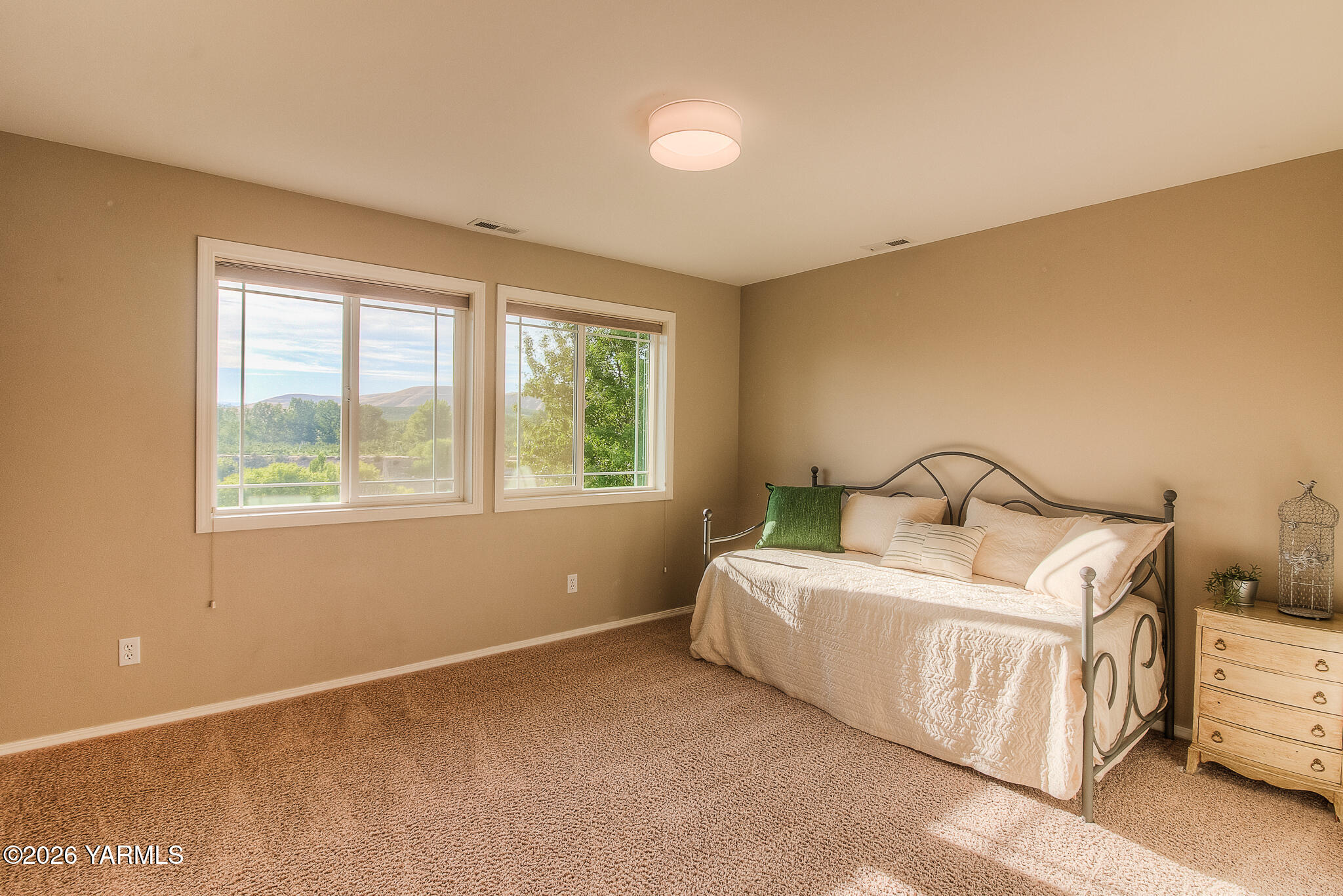 600 Selah Ridge Drive Selah, WA 98942 - Photo 34 of 57 2nd Bedroom