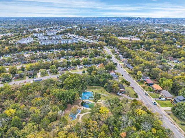 $427,990 | 2516 Allenwood Drive, Nashville, TN 37207