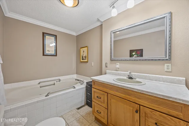 $425,000 | 144 Waymier Road, Sweetwater, TN 37874