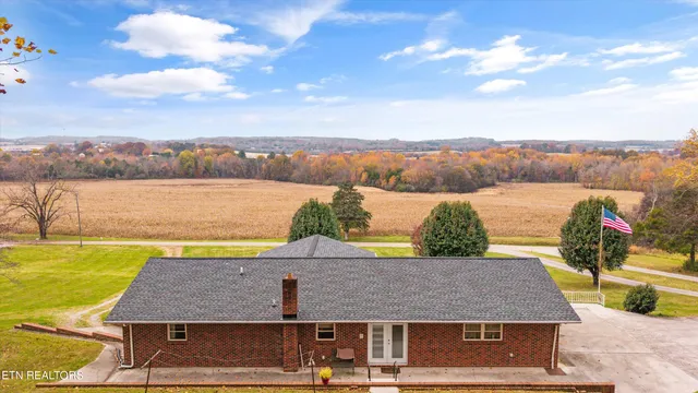 $425,000 | 144 Waymier Road, Sweetwater, TN 37874