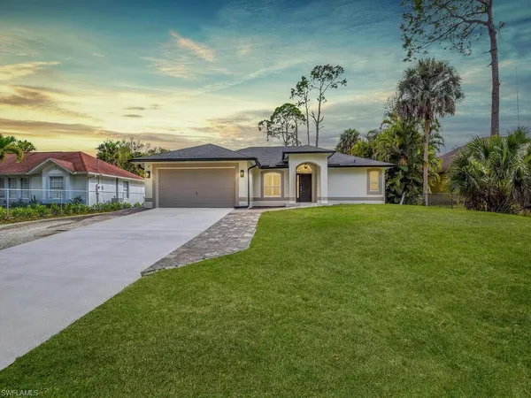 $4,200 | 6070 Lancewood Way, Naples, FL 34116