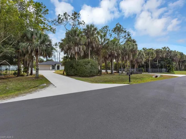 $3,500 | 6070 Lancewood Way, Naples, FL 34116