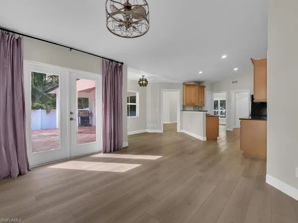 $4,200 | 6070 Lancewood Way, Naples, FL 34116