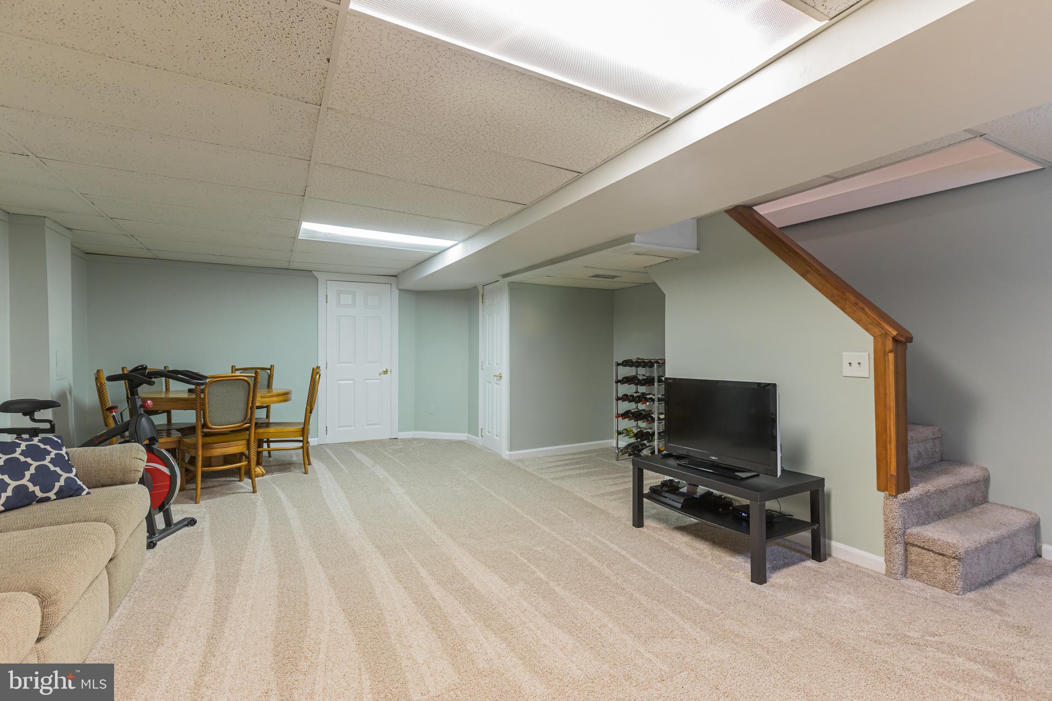 407 Heatherwood Road Havertown, PA 19083 - Photo 13 of 26 Gallery Image 13