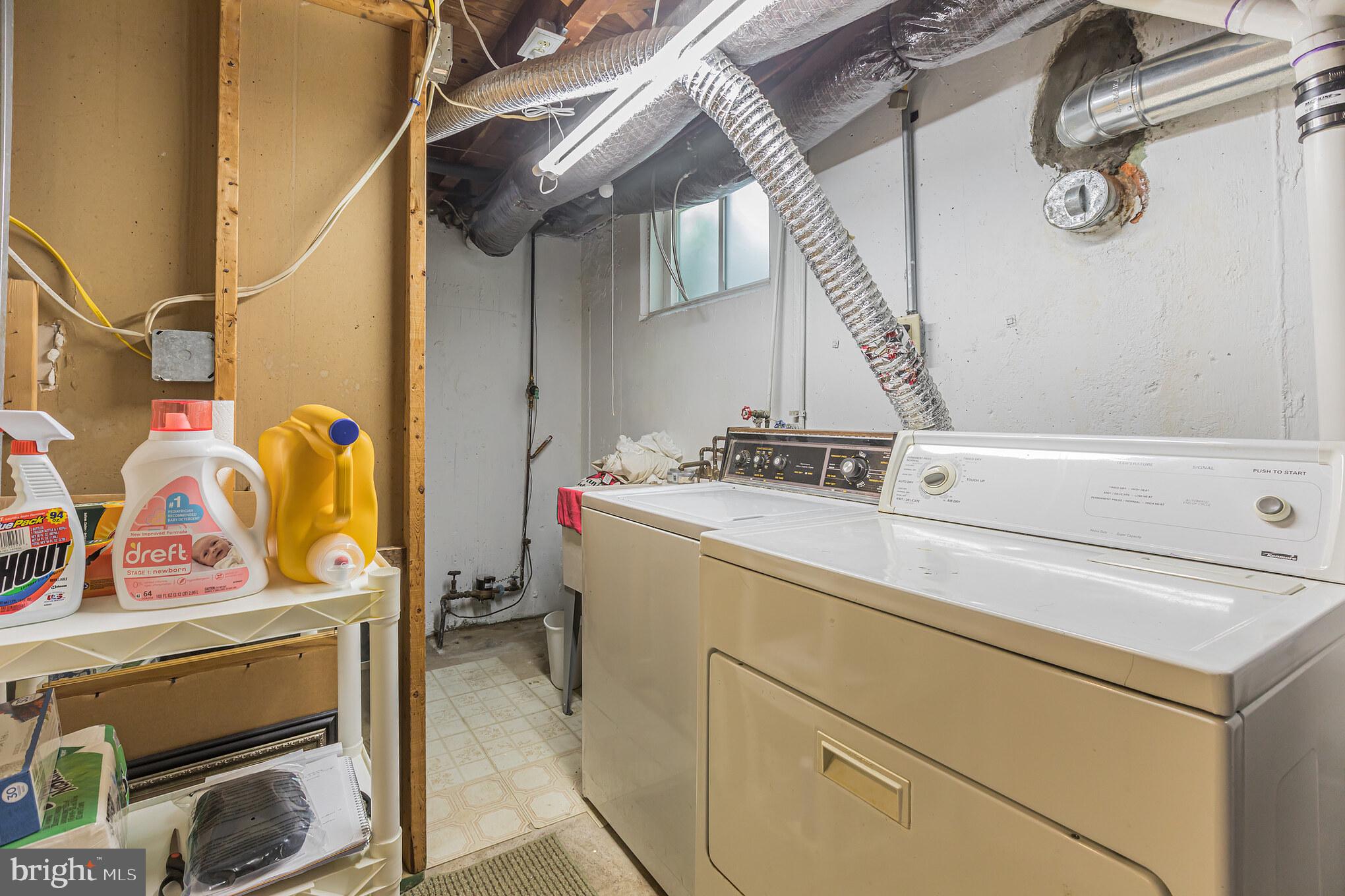 407 Heatherwood Road Havertown, PA 19083 - Photo 15 of 26 Gallery Image 15