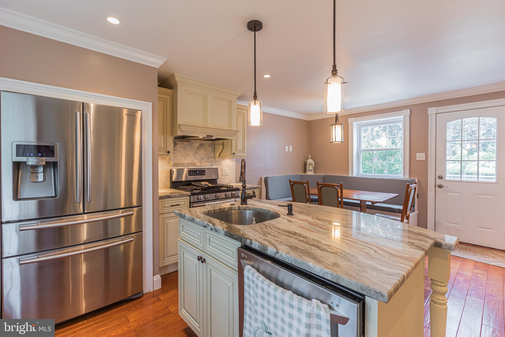 407 Heatherwood Road Havertown, PA 19083 - Photo 3 of 26 Gallery Image 3