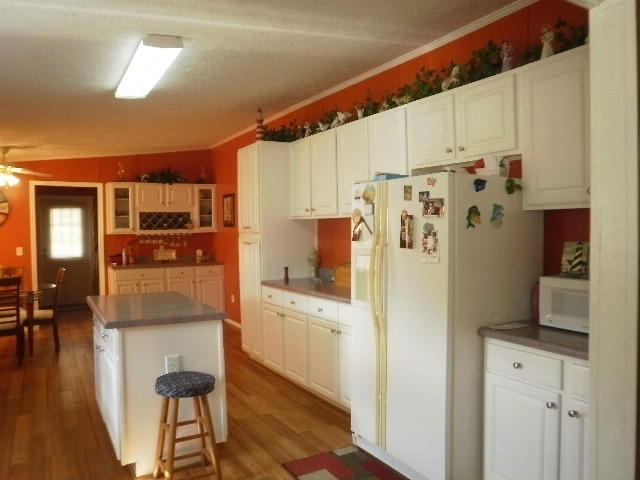 18 Tennessee Stone Road Crossville, TN 38555 - Photo 12 of 26 18 TENNESSEE STONE RD. PHOTOS 019