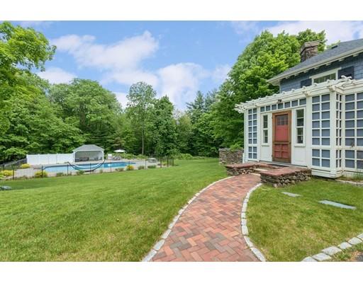 65 Fairview Road Lunenburg, MA 01462 - Photo 3 of 36 Gallery Image 3