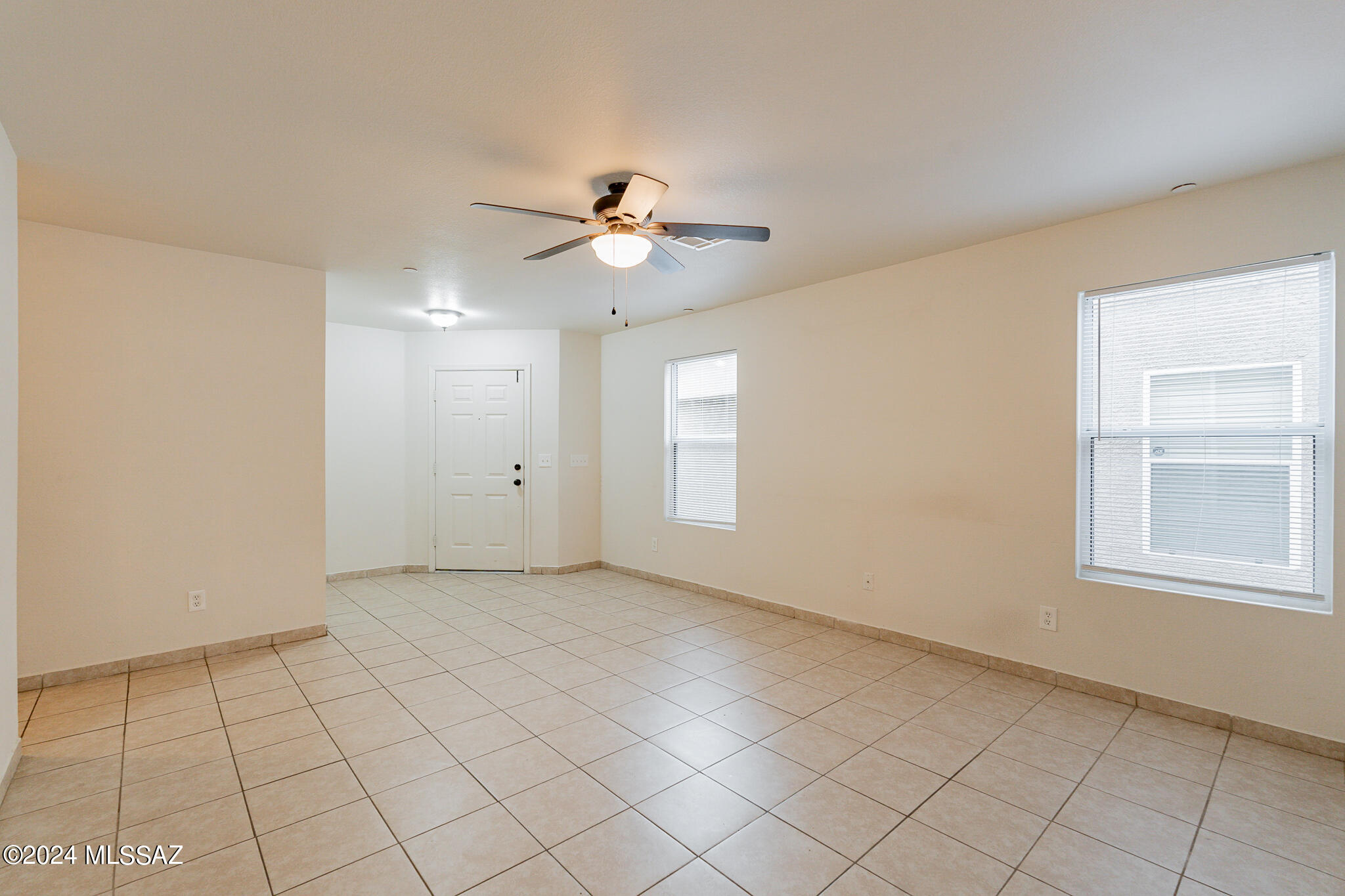 3146 West Treece Way Tucson, AZ 85742 - Photo 8 of 44