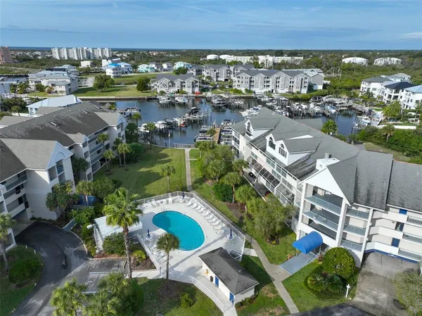 $1,795 | 5567 Sea Forest Drive, Unit 122, New Port Richey, FL 34652