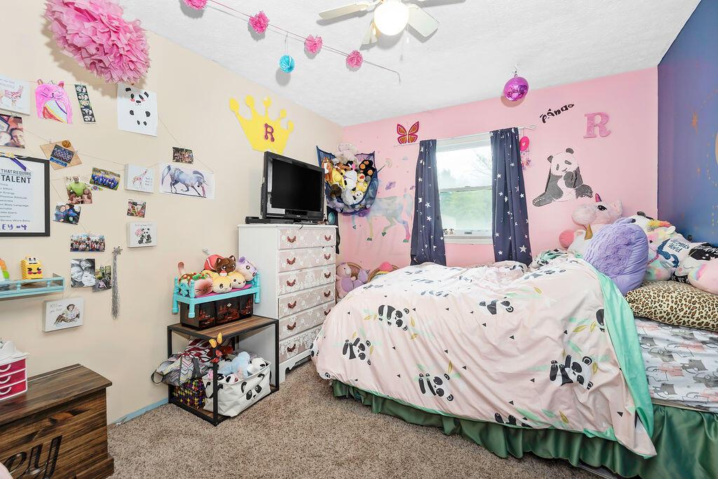 887 Blacksnake Road Utica, OH 43080 - Photo 26 of 60 21-BedroomTwo