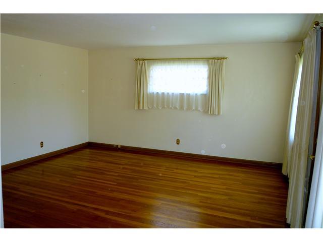 1476 Argus Road Columbus, OH 43227 - Photo 5 of 11