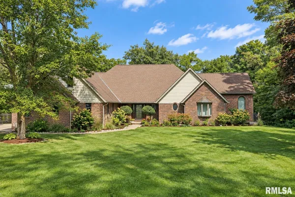 $499,000 | 11413 North Fox Meadow Drive, Brimfield, IL 61517