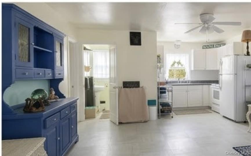 15 Cottage Road Baiting Hollow, NY 11933 - Photo 5 of 12