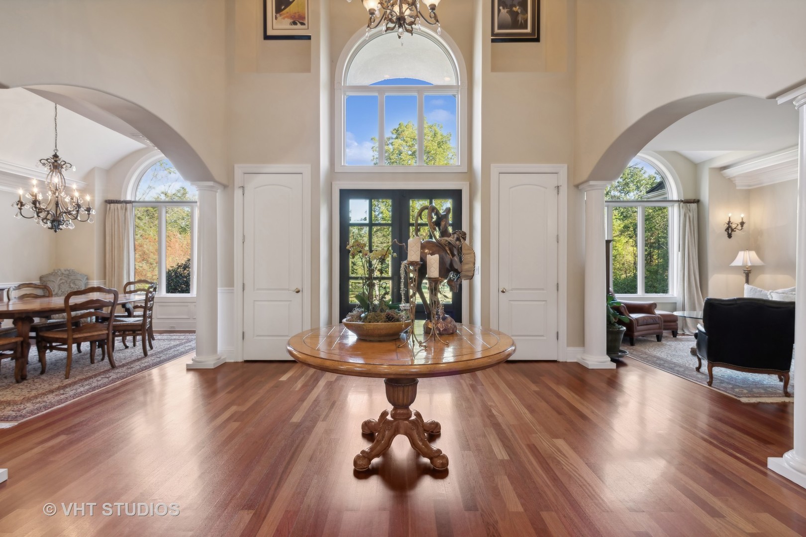 422 West County Line Road Barrington Hills, IL 60010 - Photo 11 of 66 Gallery Image 11