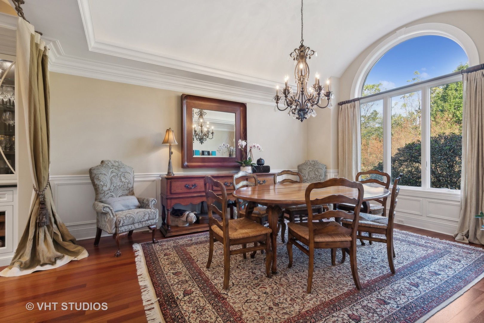 422 West County Line Road Barrington Hills, IL 60010 - Photo 13 of 66 Gallery Image 13