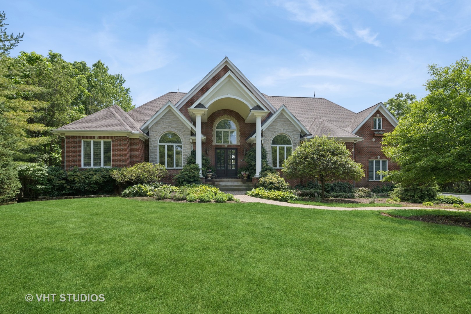 422 West County Line Road Barrington Hills, IL 60010 - Photo 2 of 66 Gallery Image 2