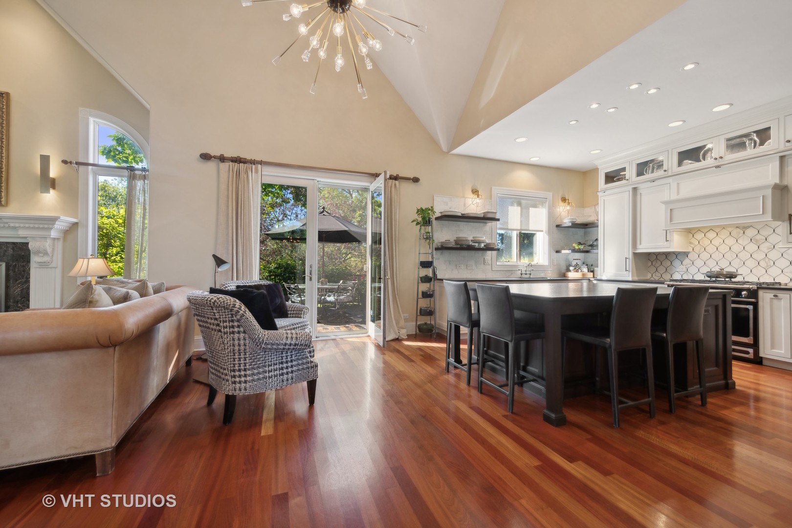 422 West County Line Road Barrington Hills, IL 60010 - Photo 21 of 66 Gallery Image 21