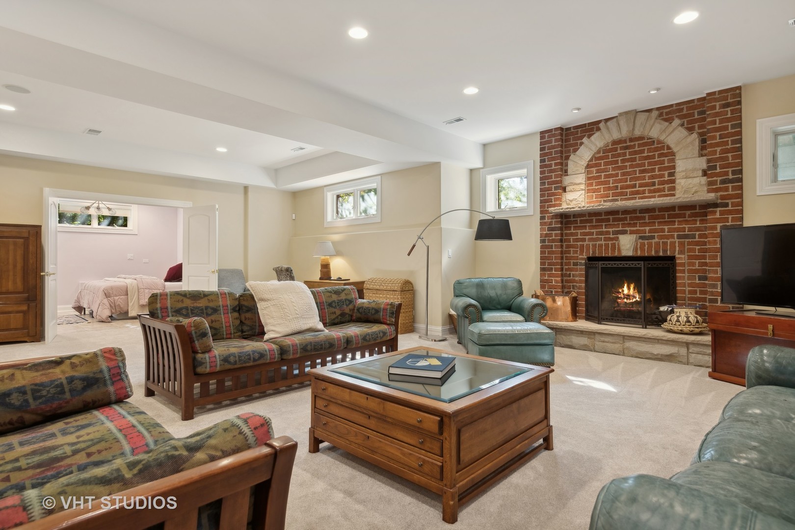 422 West County Line Road Barrington Hills, IL 60010 - Photo 43 of 66 Gallery Image 43