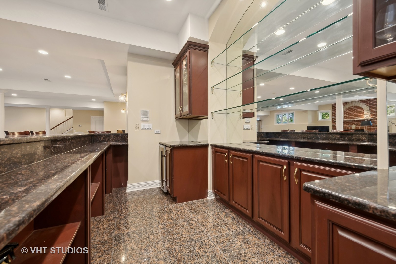 422 West County Line Road Barrington Hills, IL 60010 - Photo 47 of 66 Gallery Image 47