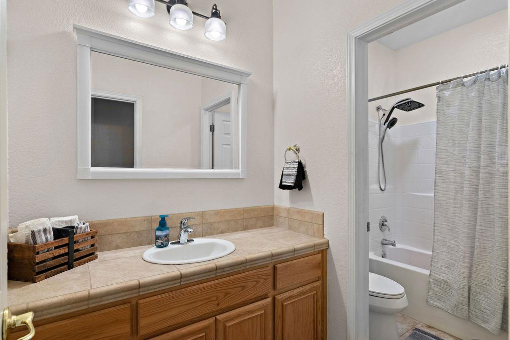 4955 Little John Road Copperopolis, CA 95228 - Photo 32 of 60 Gallery Image 32
