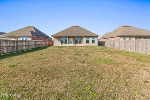 $213,900 | 106 Broland Drive, Duson, LA 70529