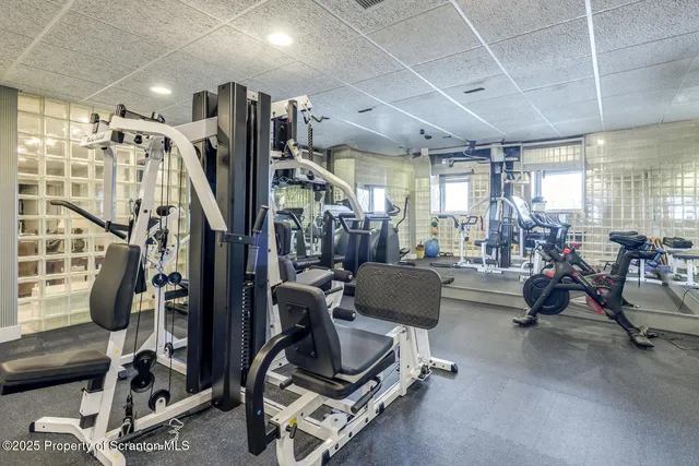 $1,999,999 | 110 Glenmaura Drive, Moosic, PA 18507