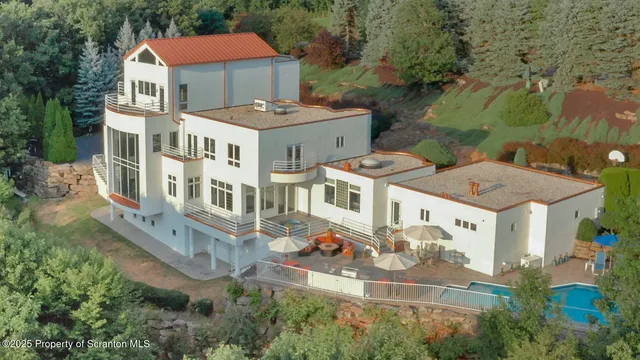 $1,999,999 | 110 Glenmaura Drive, Moosic, PA 18507