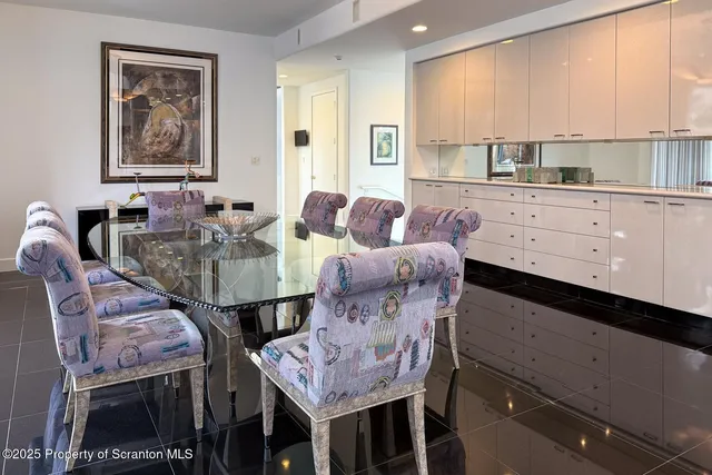 $1,999,999 | 110 Glenmaura Drive, Moosic, PA 18507