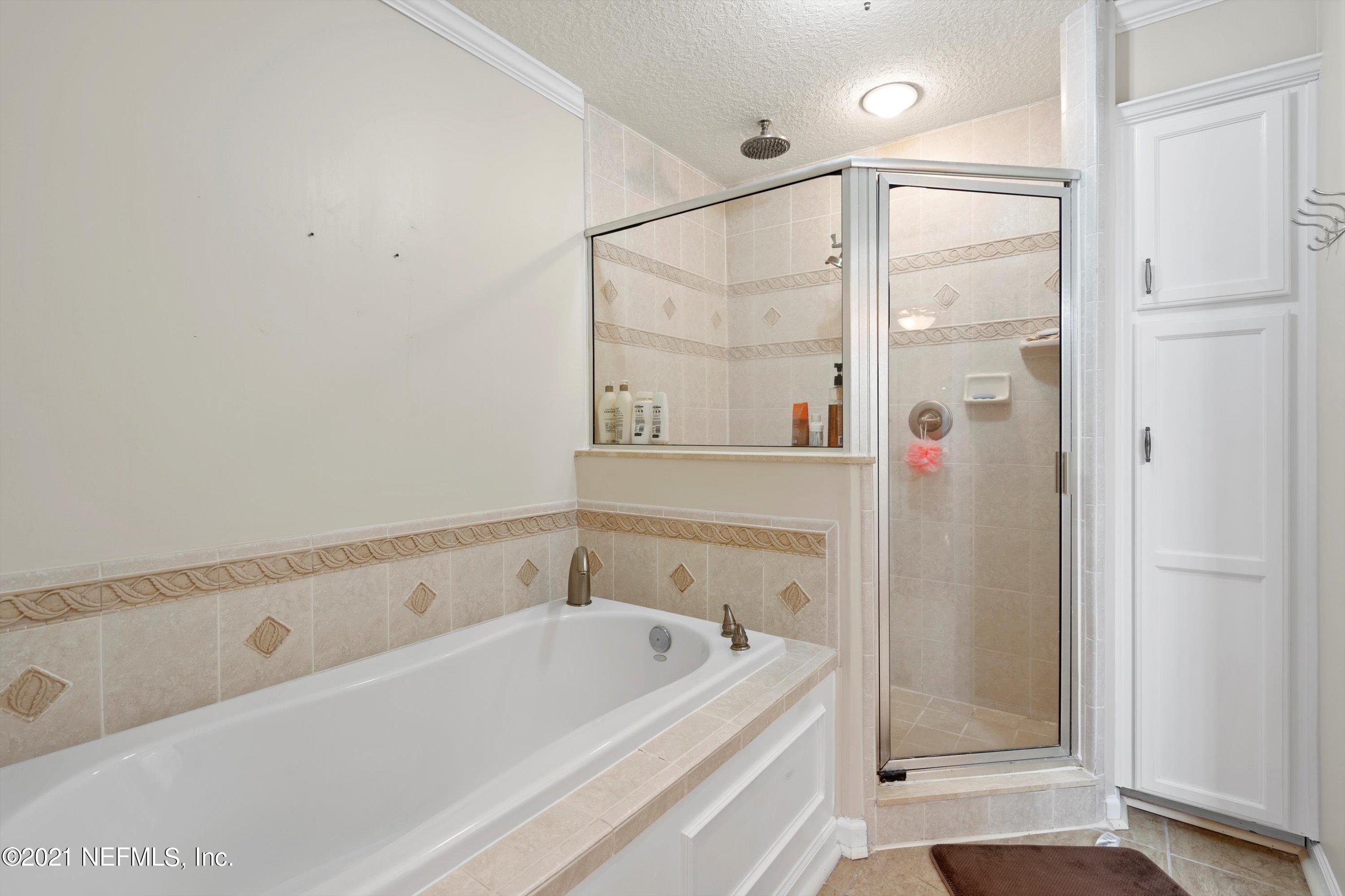 241 Holly Knowe Road Fleming Island, FL 32003 - Photo 14 of 28 Primary Bath with Tub & Shower