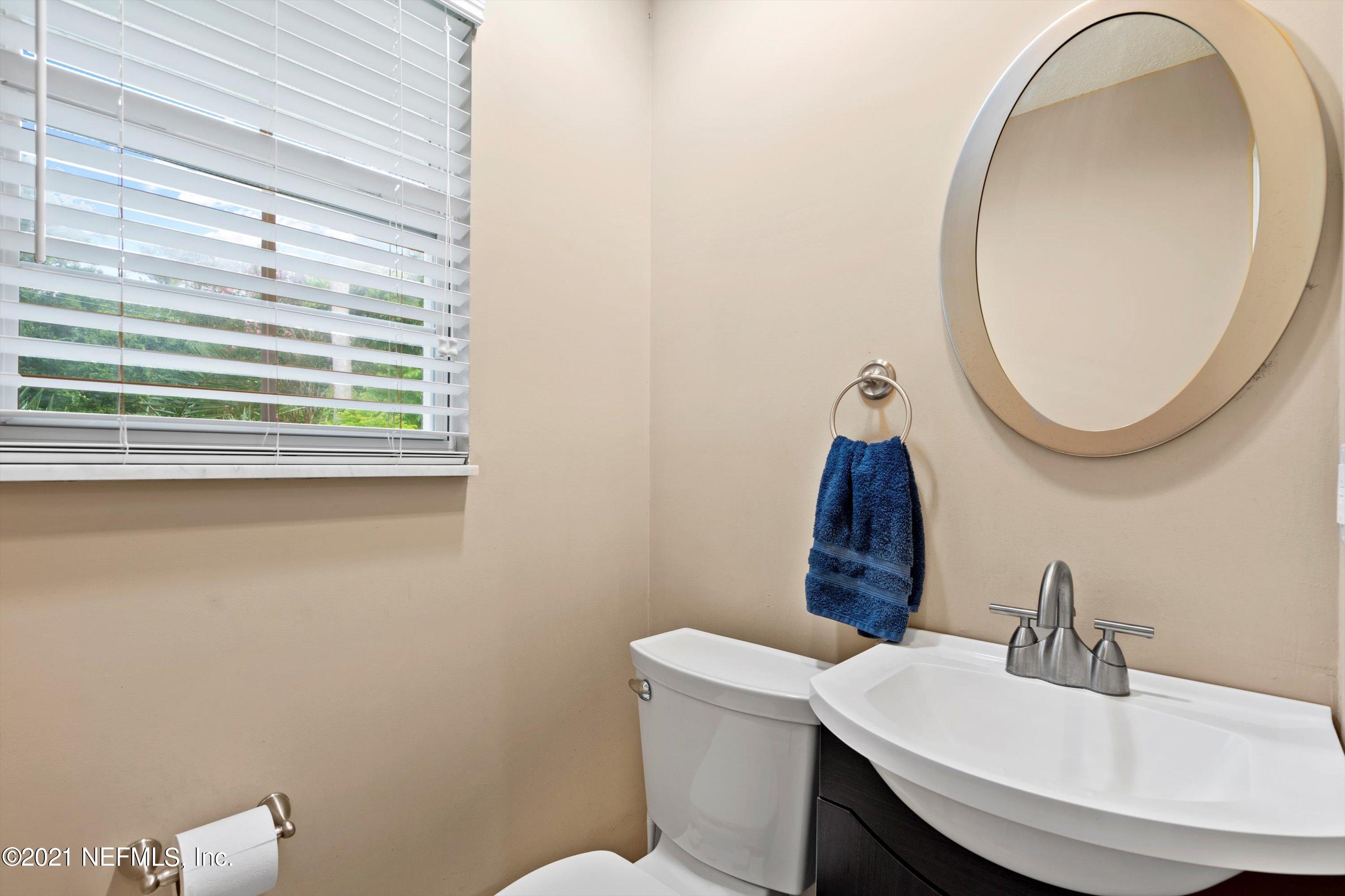 241 Holly Knowe Road Fleming Island, FL 32003 - Photo 22 of 28 Guest Bath 2