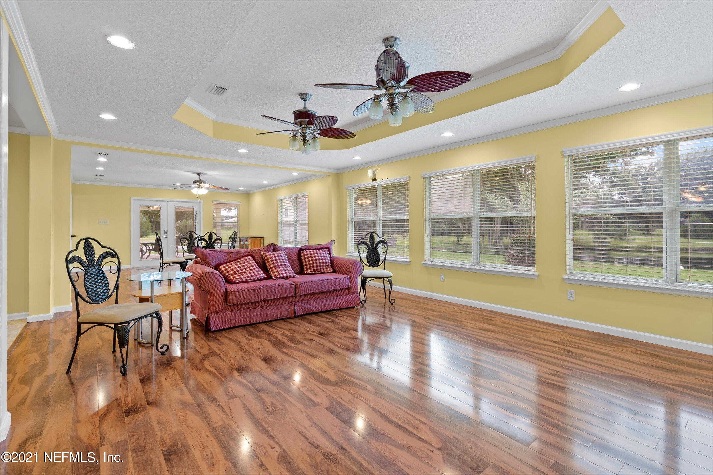 241 Holly Knowe Road Fleming Island, FL 32003 - Photo 5 of 28 Living Room