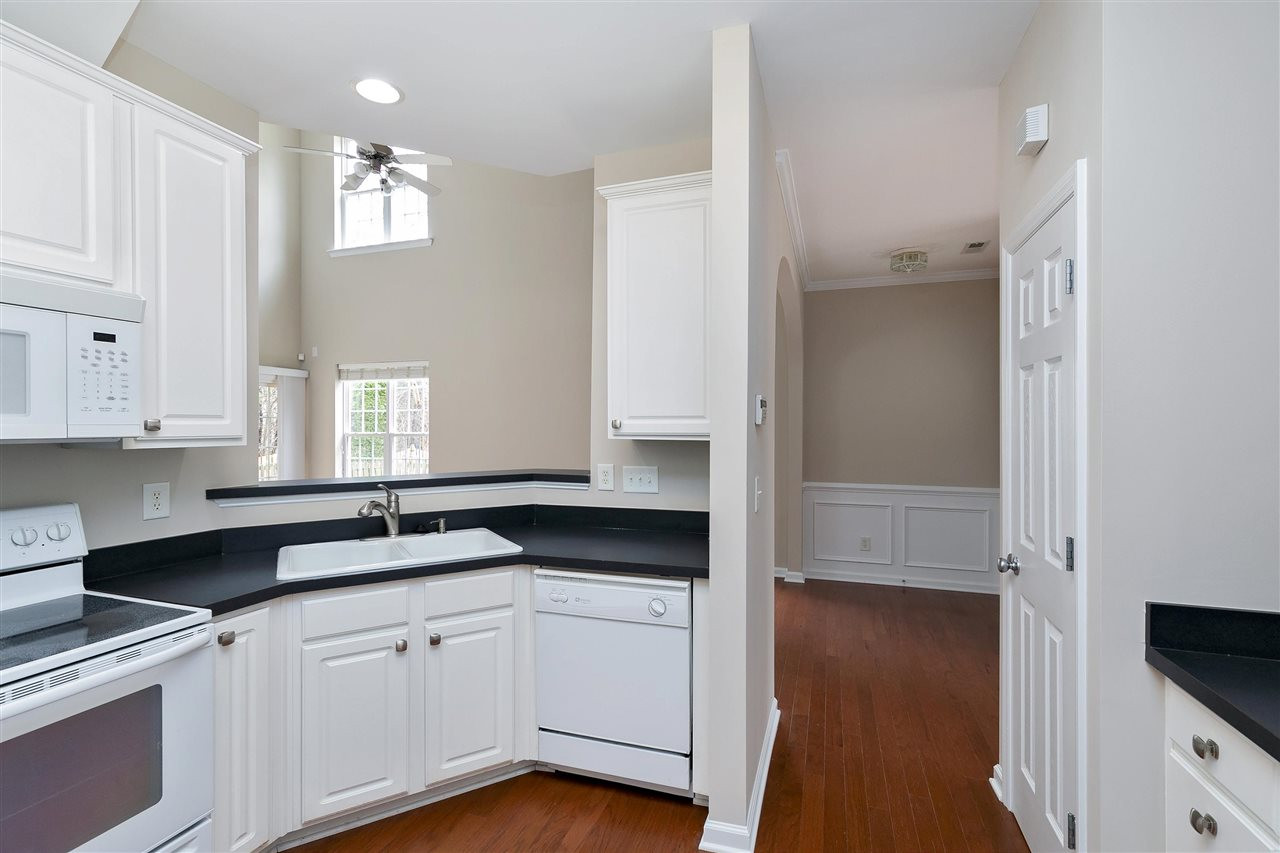 8424 Aztec Dawn Court Raleigh, NC 27613 - Photo 7 of 30 Photo 7