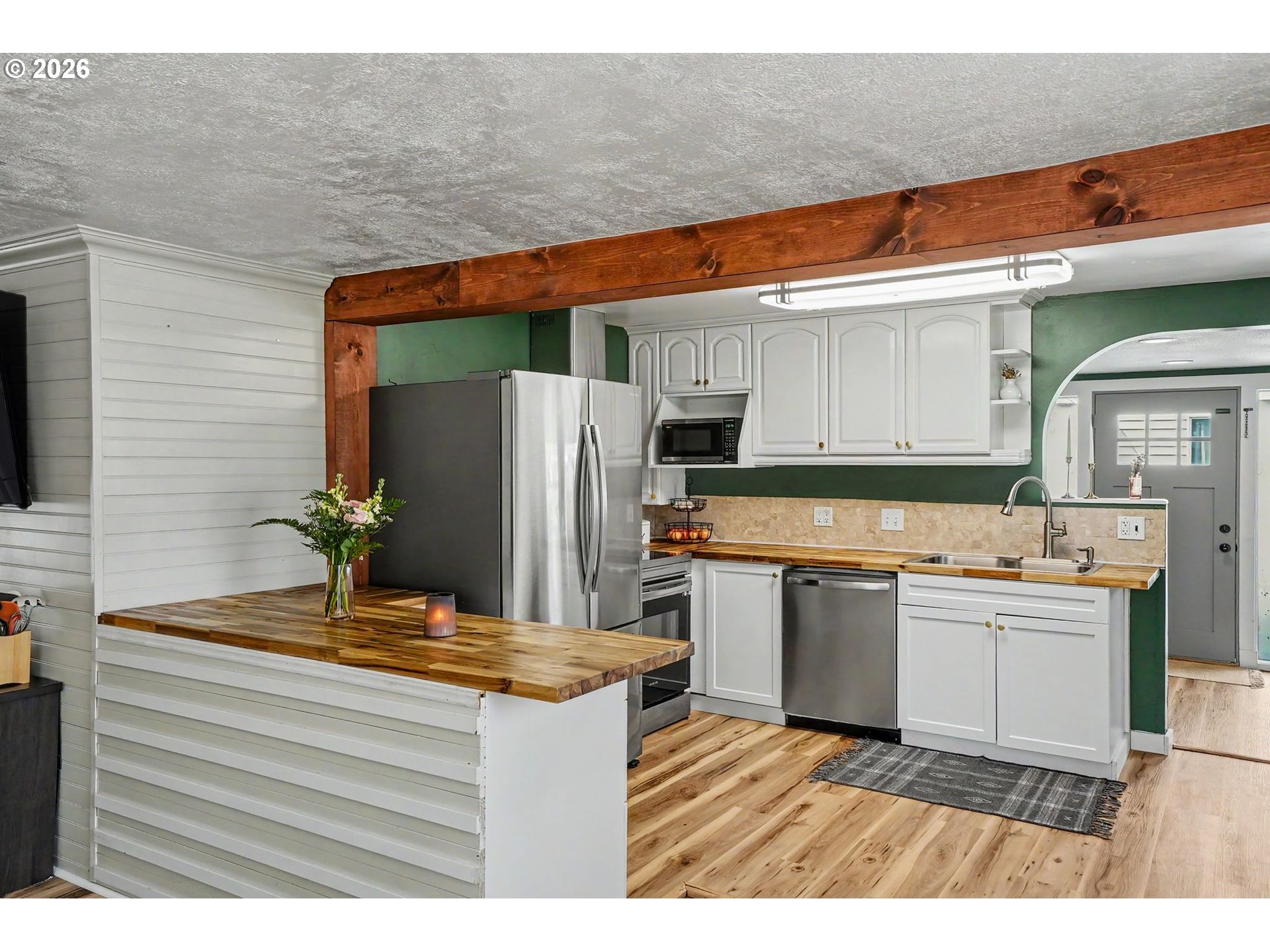 295 10th Street Lyons, OR 97358 - Photo 11 of 38