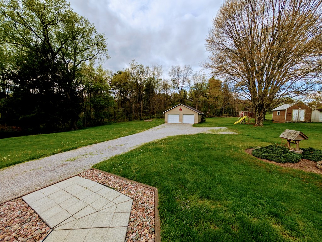 2989 Sunny Road Lickingville, PA 16332 - Photo 7 of 20