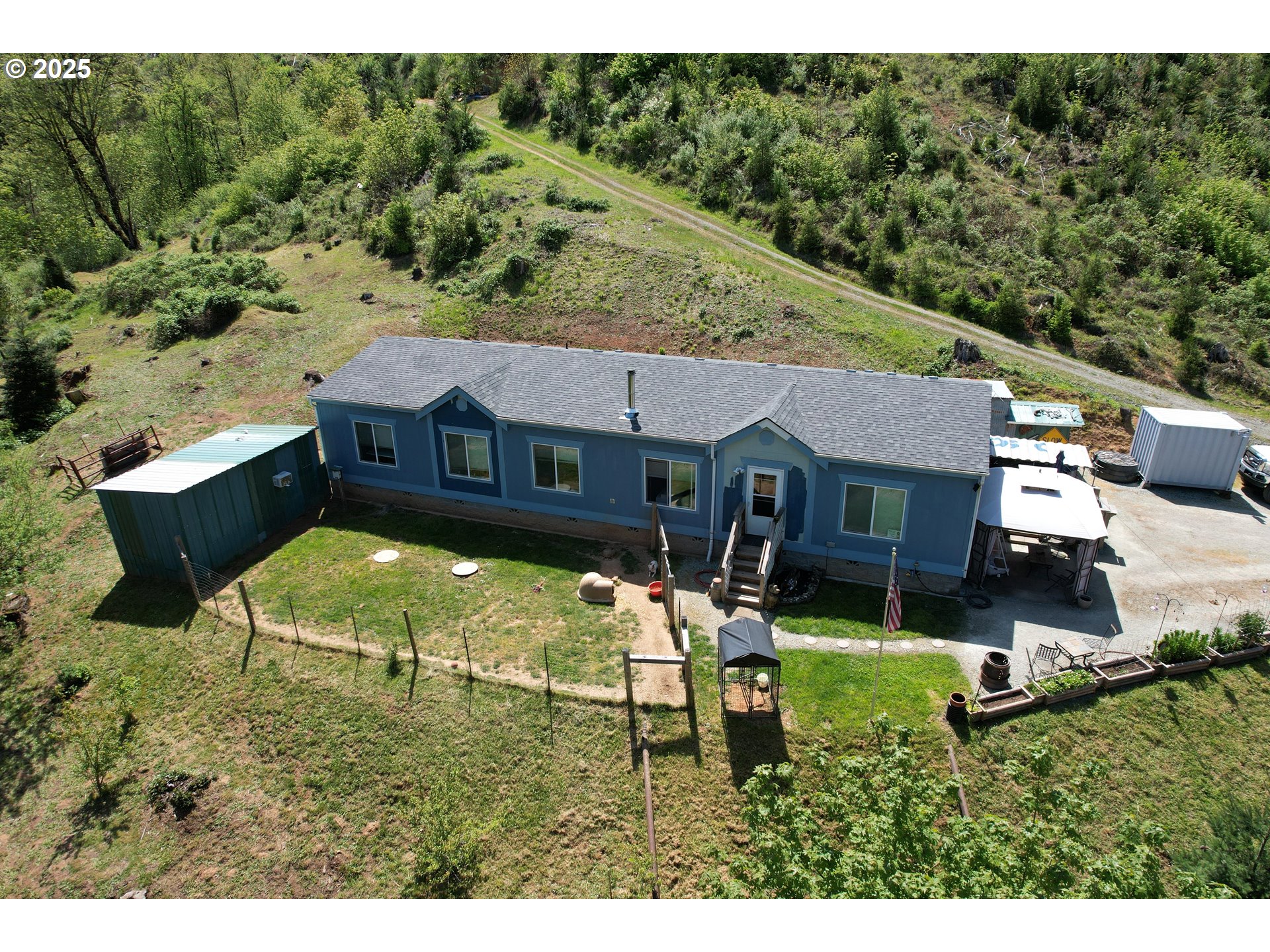 9924 North Myrtle Road Myrtle Creek, OR 97457 - Photo 29 of 35