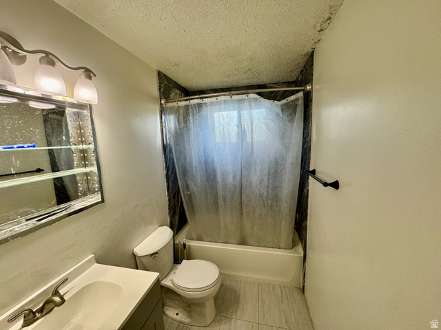 232 West 700 North Clearfield, UT 84015 - Photo 8 of 13