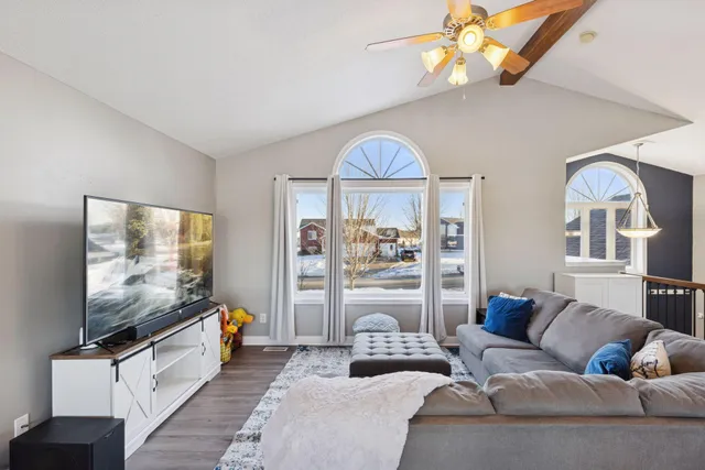 $374,900 | 1546 Mallard Avenue, Baldwin, WI 54002