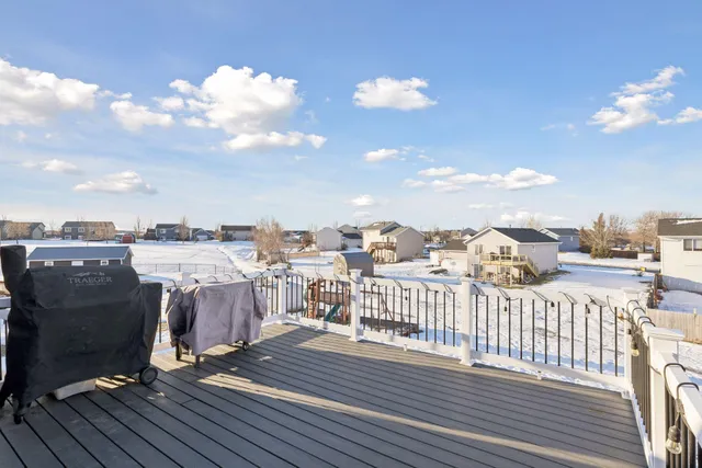 $374,900 | 1546 Mallard Avenue, Baldwin, WI 54002