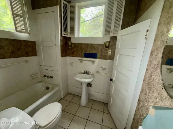 $145,000 | 101 South Main Street, Mount Olive, MS 39119