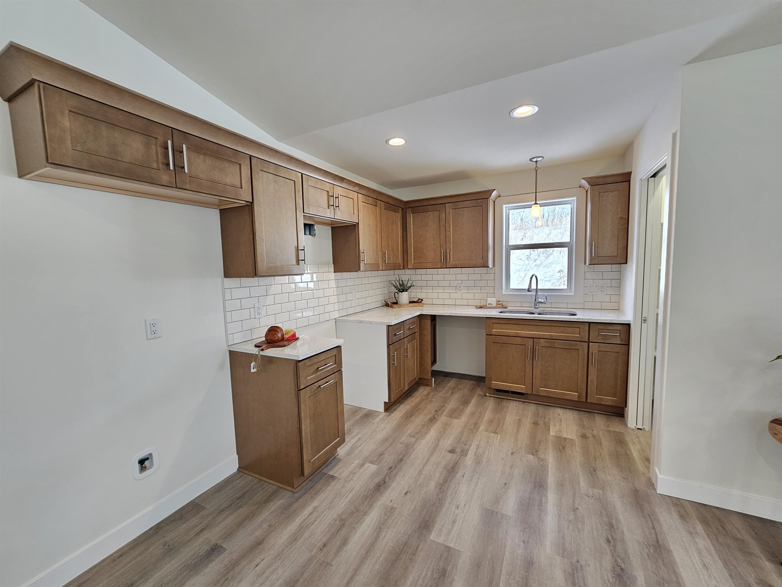 512 Village Ripon Wi 54971 Ripon, WI 54971 - Photo 7 of 27