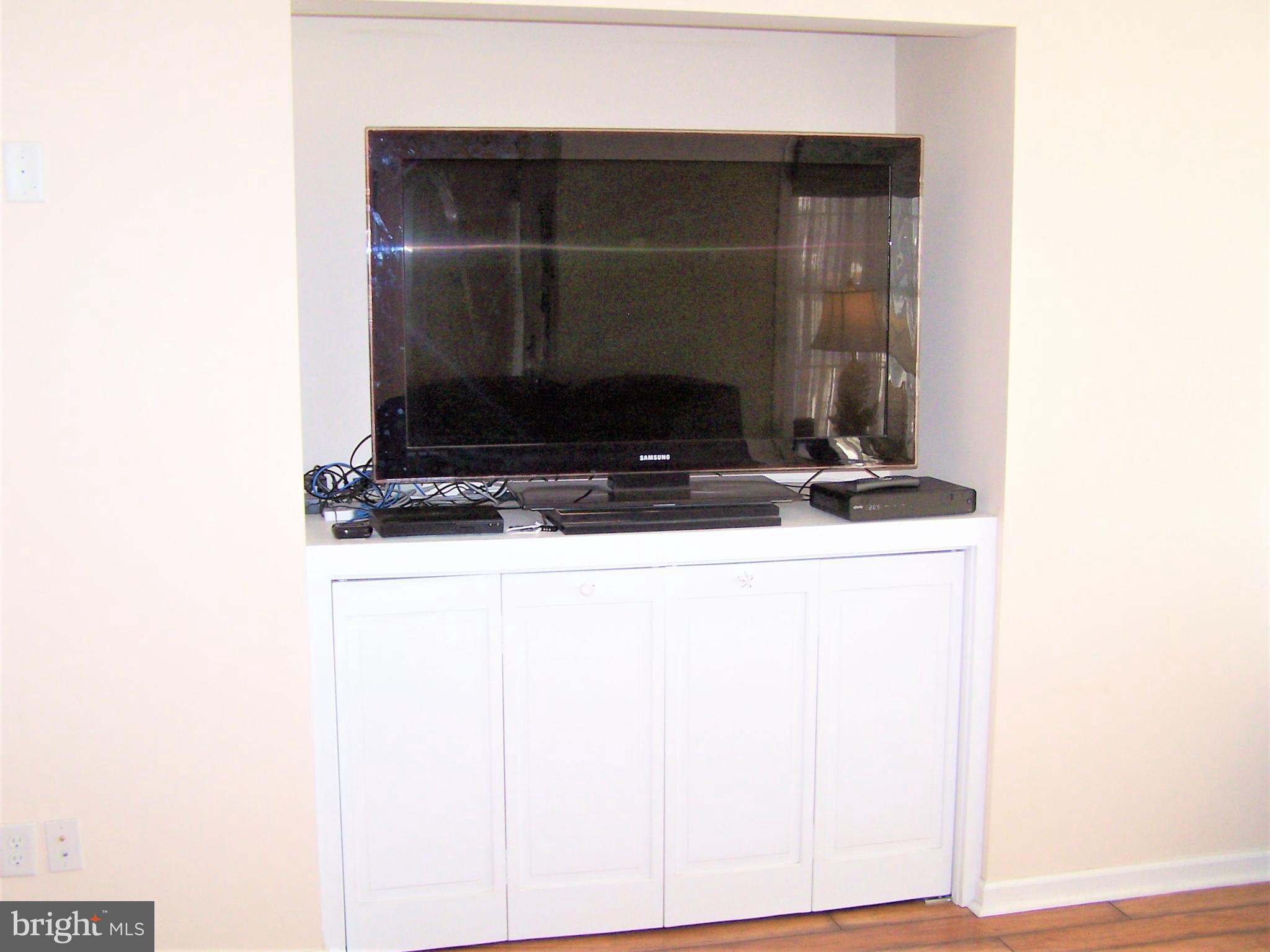 13308 Nantucket Road Ocean City, MD 21842 - Photo 23 of 74 Built-in Media Area