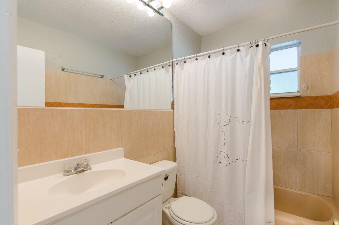 283 Southwest 2nd Street Boca Raton, FL 33432 - Photo 15 of 25 image
