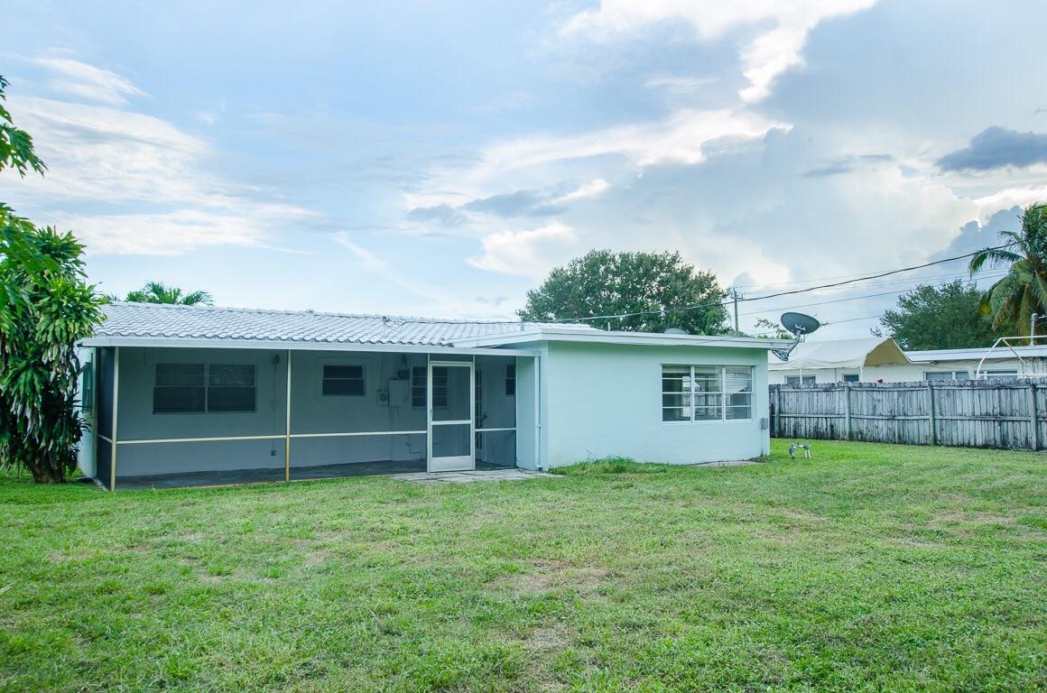 283 Southwest 2nd Street Boca Raton, FL 33432 - Photo 25 of 25 image