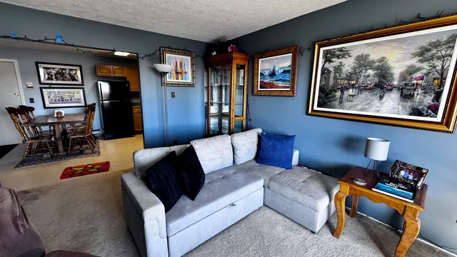 $194,900 | 34 Dunbarton Road, Unit 3G, Manchester, NH 03102