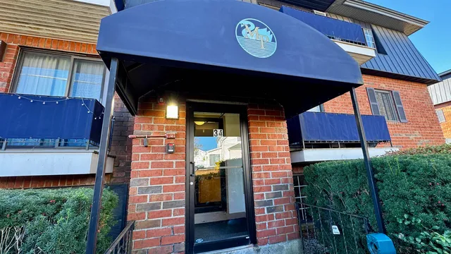 $194,900 | 34 Dunbarton Road, Unit 3G, Manchester, NH 03102