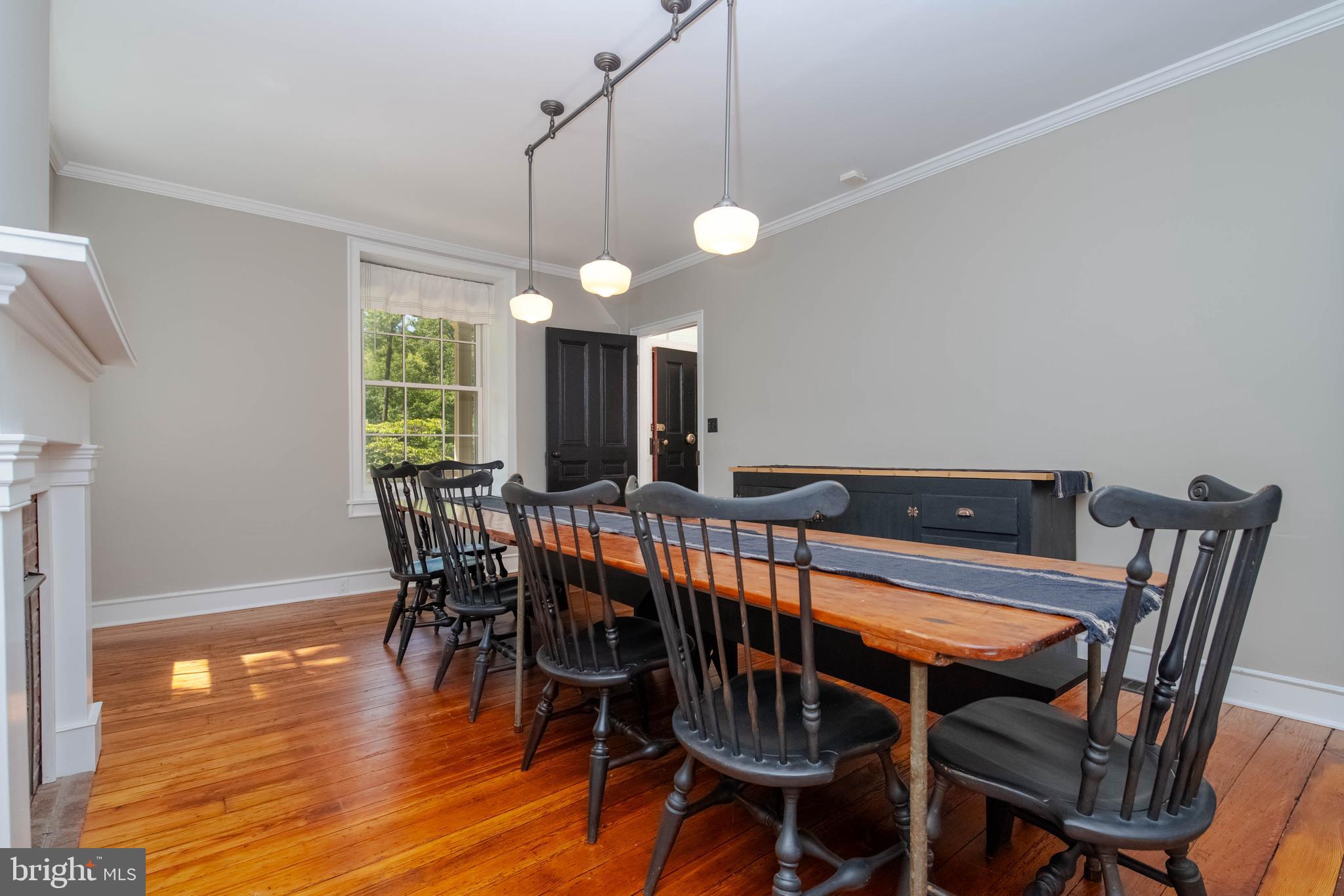 4901 Wetheredsville Road Baltimore, MD 21207 - Photo 12 of 54 Spacious dining room